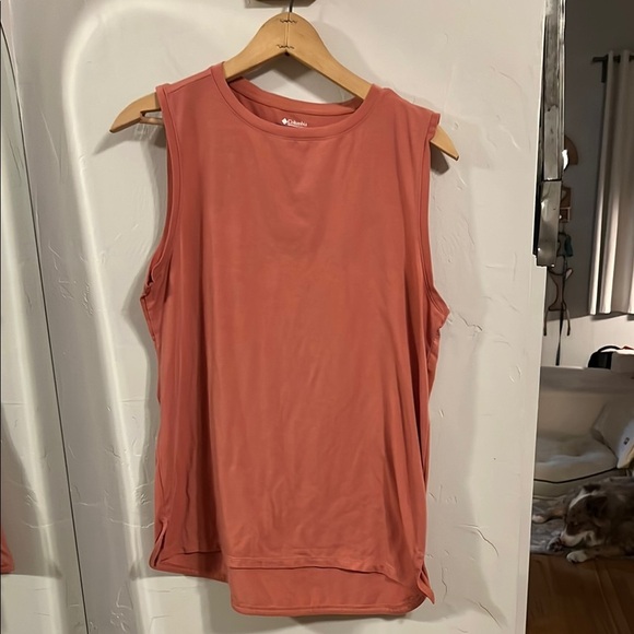 Columbia Women's Sleeveless Salmon Muscle Tee - Picture 1 of 3
